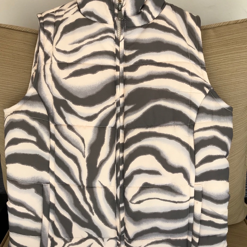 Puffy Vest by Chaps - Picture 4 of 6